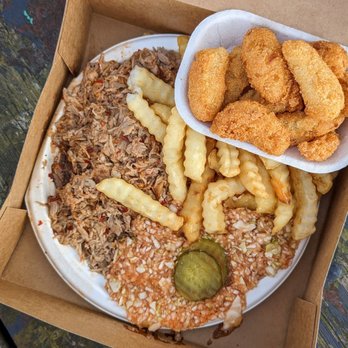 Lexington Barbecue - Chopped Barbecue Plate | Instagram: @telephonesmoothie - Barbeque Near Me - Lexington, North Carolina Lexington Barbecue - Chopped Barbecue Plate | Instagram: @telephonesmoothie - Barbeque Near Me - Lexington, North Carolina