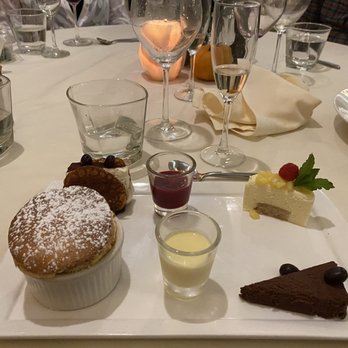 Le Yaca - Dessert for one! - French Near Me - Williamsburg, Virginia Le Yaca - Dessert for one! - French Near Me - Williamsburg, Virginia