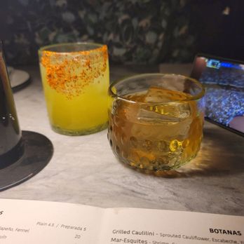 Loreto - Spicy Pineapple & Tijuana Old Fashioned - Seafood Near Me - Los Angeles, California