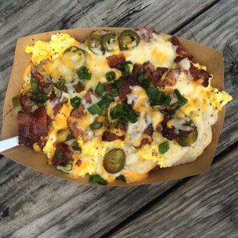 Biscuits + Groovy - The Gloria Gaynor - Food Trucks Near Me - Austin, Texas