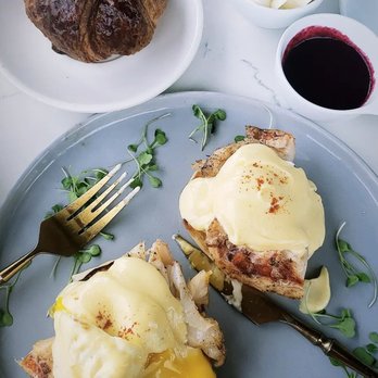 Sainte-George Restaurant - Lobster Eggsbebedict with croissant - Modern European Near Me - St. Augustine, Florida