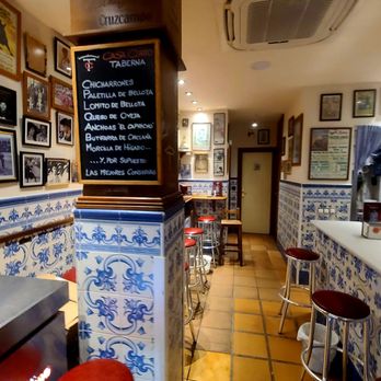 Taberna Casa Curro Marbella - Inside - Tapas Bars Near Me - Marbella, Massachusetts