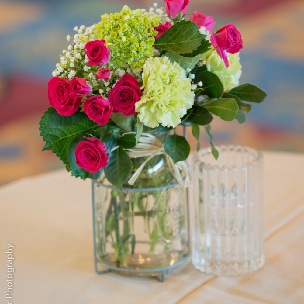 Treasure Hut Flowers, Gifts and Greenhouse - Florists Near Me - Delavan, Wisconsin Treasure Hut Flowers, Gifts and Greenhouse - Florists Near Me - Delavan, Wisconsin