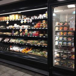 Gate Petroleum 1207 - Food a plenty