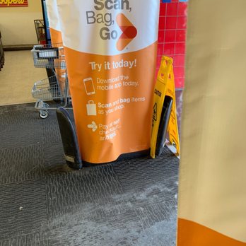 King Soopers - a shopping cart in a store - Grocery Near Me - Englewood, Colorado