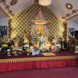 Buddah Haksa Temple - Inside the main building