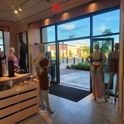 Victoria's Secret & PINK - Front door