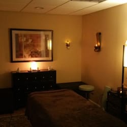 Apple Valley Wellness Center - Massage room