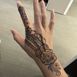 Henna Creationz SD - Work by Asra!