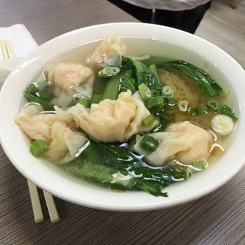 Swatow Restaurant - Doesn't look special. Because it isn't. - Chinese Near Me - Toronto, Ontario