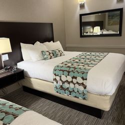 University Inn - Utah State University