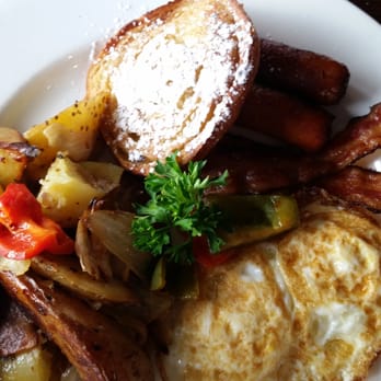 North Harbor Club - The Dock brunch plate - New American Near Me - Davidson, North Carolina