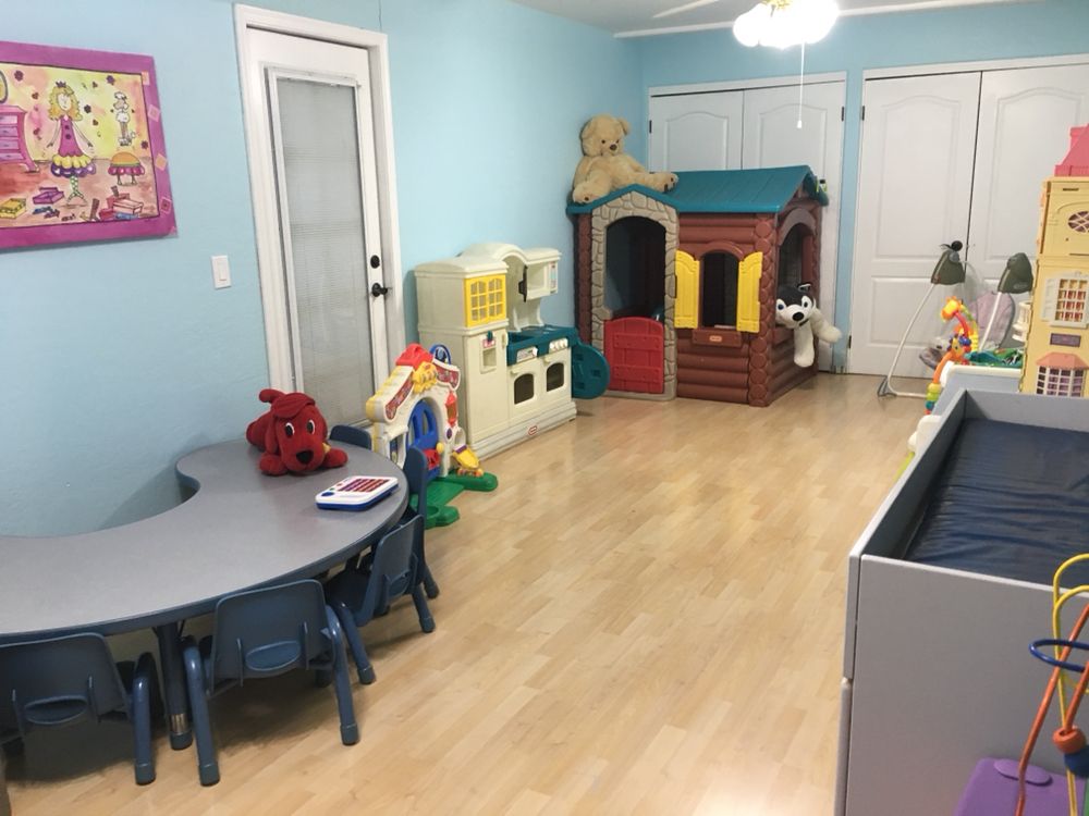 LITTLE ANGELS DAYCARE Updated September 2024 1716 W Desert Ln