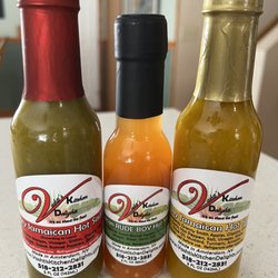 Vashti's Kitchen Delights - LOVE Vashti's hot sauces!!!