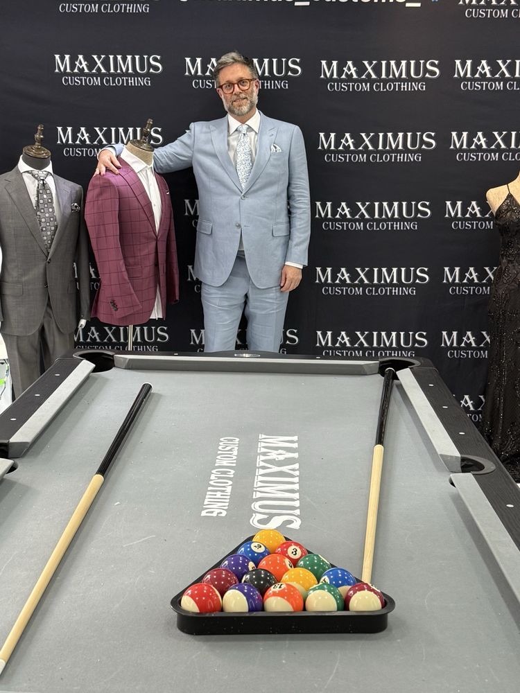 Maximus Custom Clothing Logo