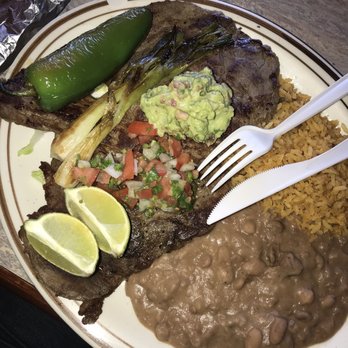Tacos La Estrella - Carne asada plate - Mexican Near Me - Forest Grove, Oregon