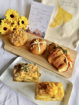 LA LA Bakeshop (Annex) by null