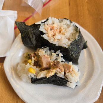 Ramen Takagi - Top one: cooked salmon onigiri and the bottom one: chicken mayo onigiri ($4.5) each - Japanese Near Me - Oviedo, Florida Ramen Takagi - Top one: cooked salmon onigiri and the bottom one: chicken mayo onigiri ($4.5) each - Japanese Near Me - Oviedo, Florida