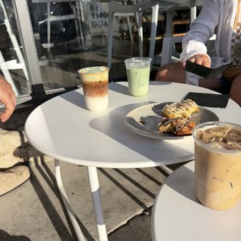 Kaffeine Espresso Bar - Coffee & Tea Near Me - Redondo Beach, California
