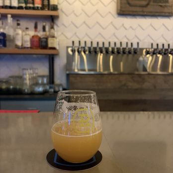 The Draft Room - Headroom Imperial DBL IPA by Trillum Brewery - Bars Near Me - Westerville, Ohio