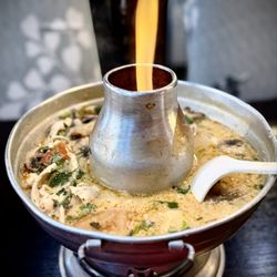 Tom Kha