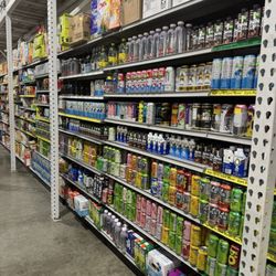 Discount Direct Liquidation Outlet - Variety of drinks