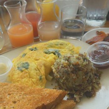 801 Restaurant & Bar - Bars Near Me - Washington, DC, District of Columbia