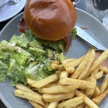 Eggspectation - Nashville - 8.5/10 - American Near Me - Nashville, Tennessee