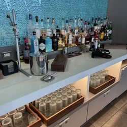 Self service bar- the best you have seen anywhere all high and stuff