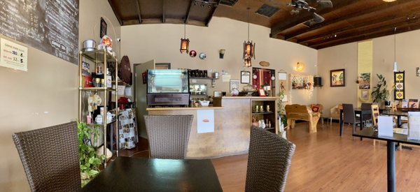 Ca phe Phin - Vietnamese coffee & tea, bubble tea house, bakery. by null