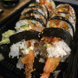 Shrimp tempura roll Shrimp tempura roll