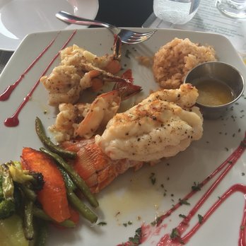 Pochos Seafood - "Cruise Special" Lobster & Shrimp" $30.00 - Mexican Near Me - Marina, BCS Pochos Seafood - "Cruise Special" Lobster & Shrimp" $30.00 - Mexican Near Me - Marina, BCS