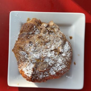 Amelie’s - Almond croissant - Cafes Near Me - Charlotte, North Carolina