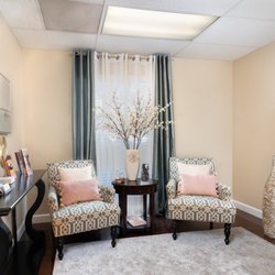 Peter Castillo, MD - Swan Medical - Consultation room 4