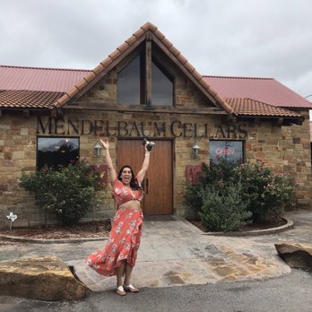 Mendelbaum Cellars - Wineries Near Me - Fredericksburg, Texas