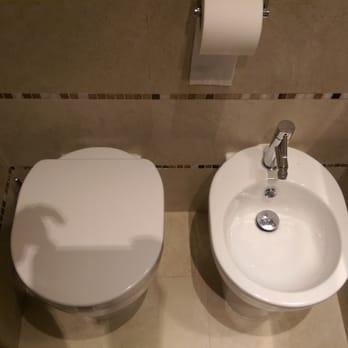 Hotel Navona - Bathroom was the only part of the room that was tight but perfect for one person at a time - Hotels Near Me - Rome, RM