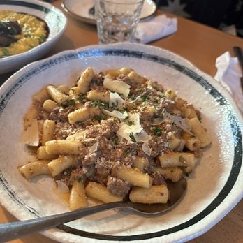 Brava Garden Eatery - Rigatoni bolognese - Wine Bars Near Me - Pleasanton, California