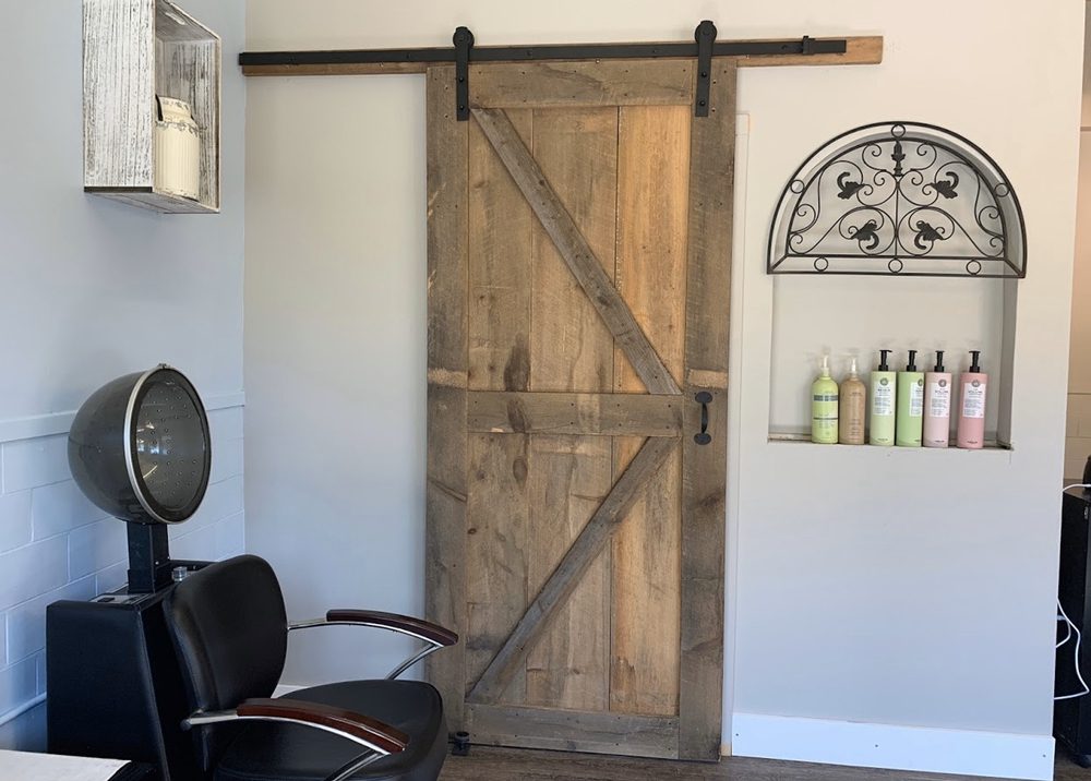 Holden Salon Image