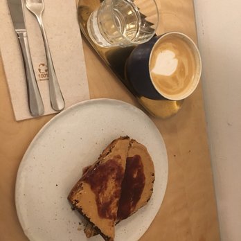 Hola Coffee - Coffee & Tea Near Me - Madrid, M