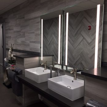 Salons D'Allon Suites - Nice modern, clean bathrooms! - Hair Salons Near Me - Houston, Texas Salons D'Allon Suites - Nice modern, clean bathrooms! - Hair Salons Near Me - Houston, Texas
