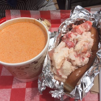 James Hook & Co - Lobster bisque and regular lobster roll - Seafood Near Me - Boston, Massachusetts
