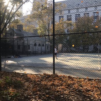 Columbus Park - Basketball - Parks Near Me - New York, New York