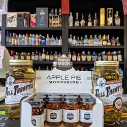 Turbo Liquor LLC - All the moonshine goodies your heart could desire for.