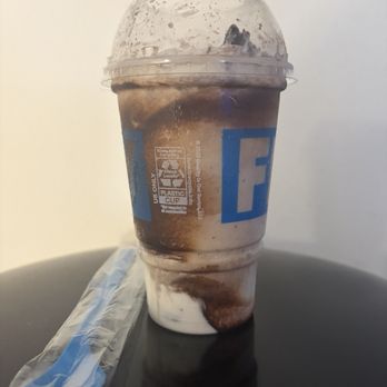 Wendy's - OREO Brownie Vanilla Frosty Fusion - Burgers Near Me - Columbia, South Carolina