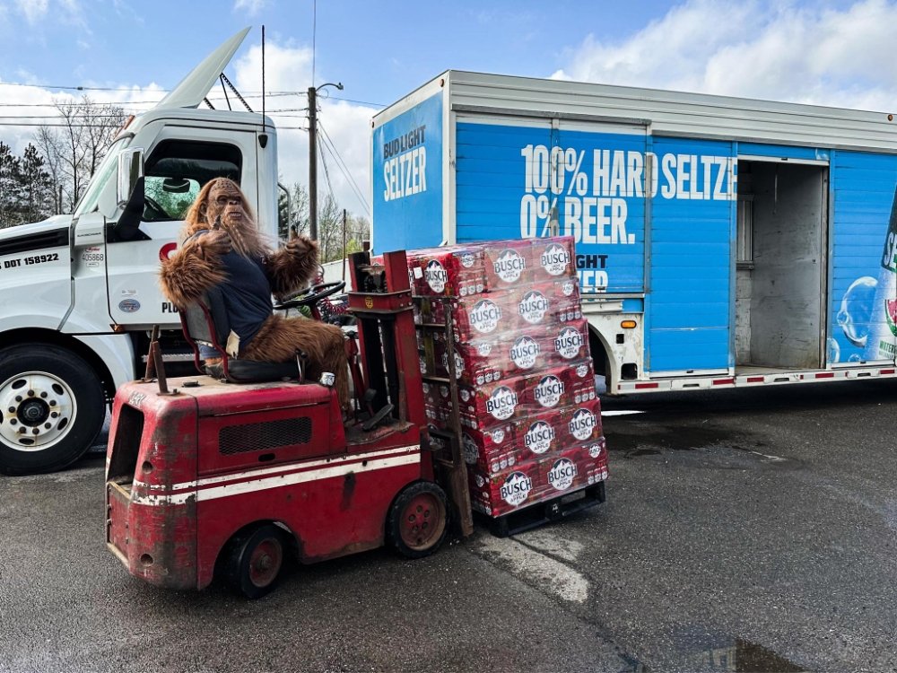 Smitty's Beer Garage Logo