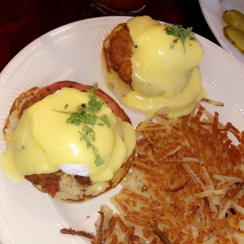 Bienvenue - Crab cake - Seafood Near Me - Harahan, Louisiana