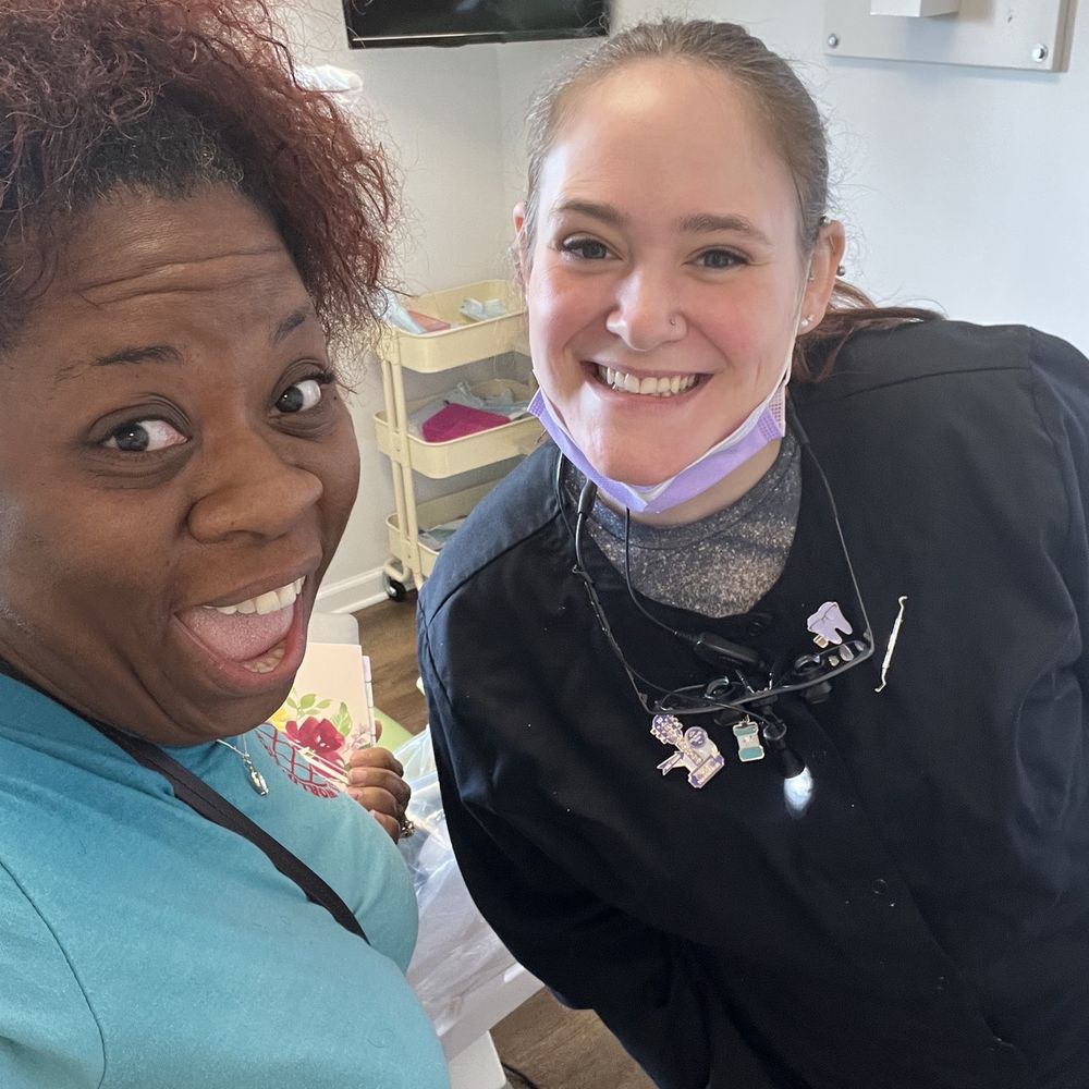 DentalCares - Collierville - The hygienist, Kailey - General Dentistry Near Me - Collierville, Tennessee DentalCares - Collierville - The hygienist, Kailey - General Dentistry Near Me - Collierville, Tennessee