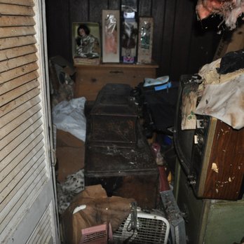 One Call Hammer and Haul - a room full of junk - General Contractors Near Me One Call Hammer and Haul - a room full of junk - General Contractors Near Me