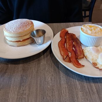 The Brunch Spot - Pancakes, eggs, grits and bacon - Bars Near Me - Lawrenceville, Georgia