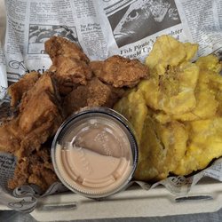 Shorty’s Kitchen - Tostones w/Chicharron De pollo  Tostones w/Chicken Crackling